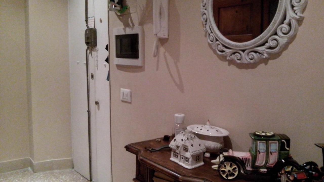 Affittacamere , Rooms Near Trastevere Station Rome Buitenkant foto