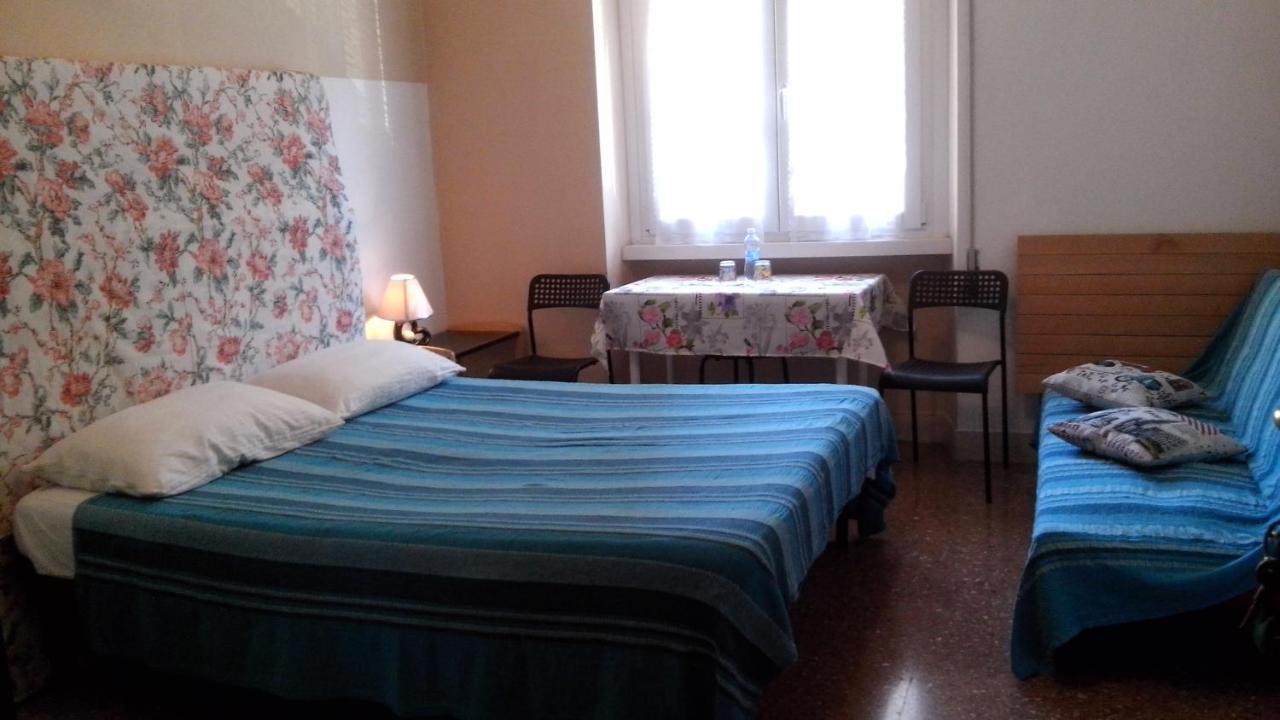 Affittacamere , Rooms Near Trastevere Station Rome Buitenkant foto
